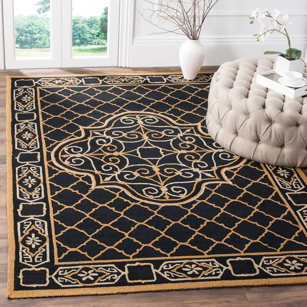 SAFAVIEH Handmade Easy Care Trisha Oriental Rug