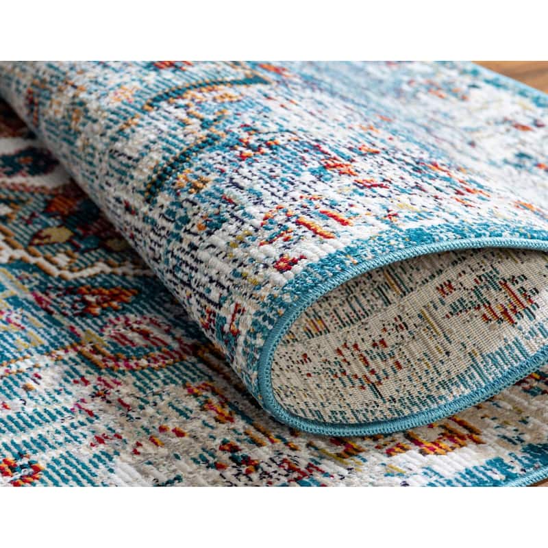 Traditional Kosmas Collection Area Rug