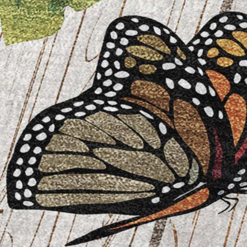 HomeRoots 50" X 70" Ivory And Yellow Sunflower Floral Microfiber Plush Throw Blanket