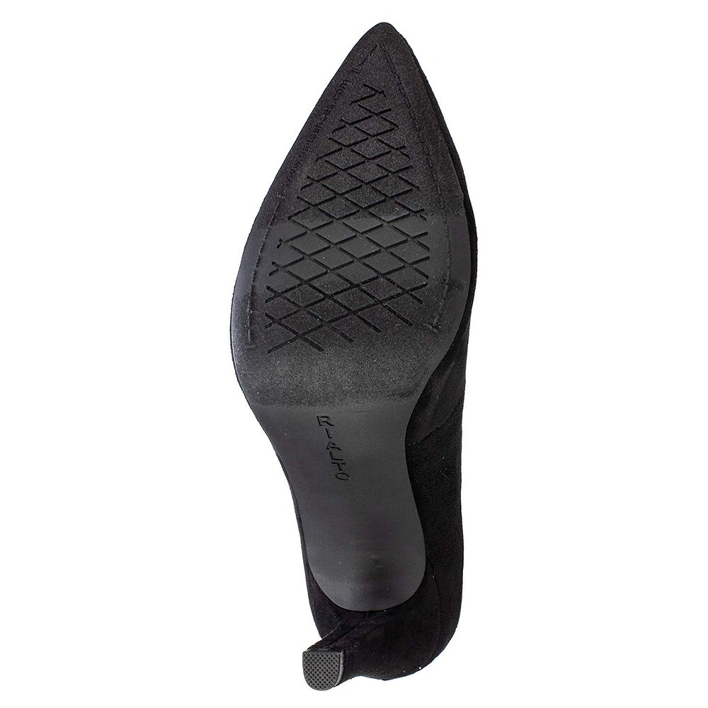 Kohls fuzzy slippers hotsell