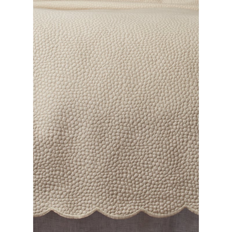 Enriquez Matelasse Coverlet