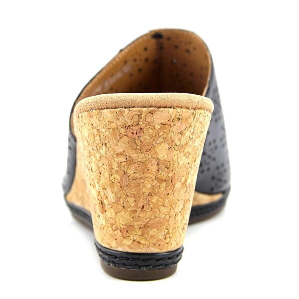 clarks helio corridor wedge