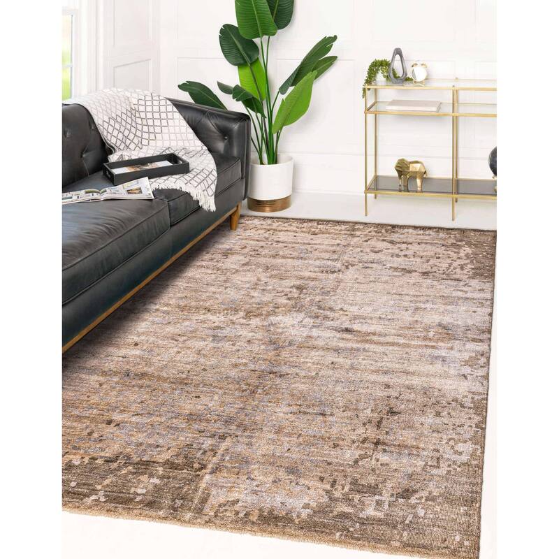 ECARPETGALLERY Hand-knotted Legacy Tan Silk Rug - 6'4 x 9'9