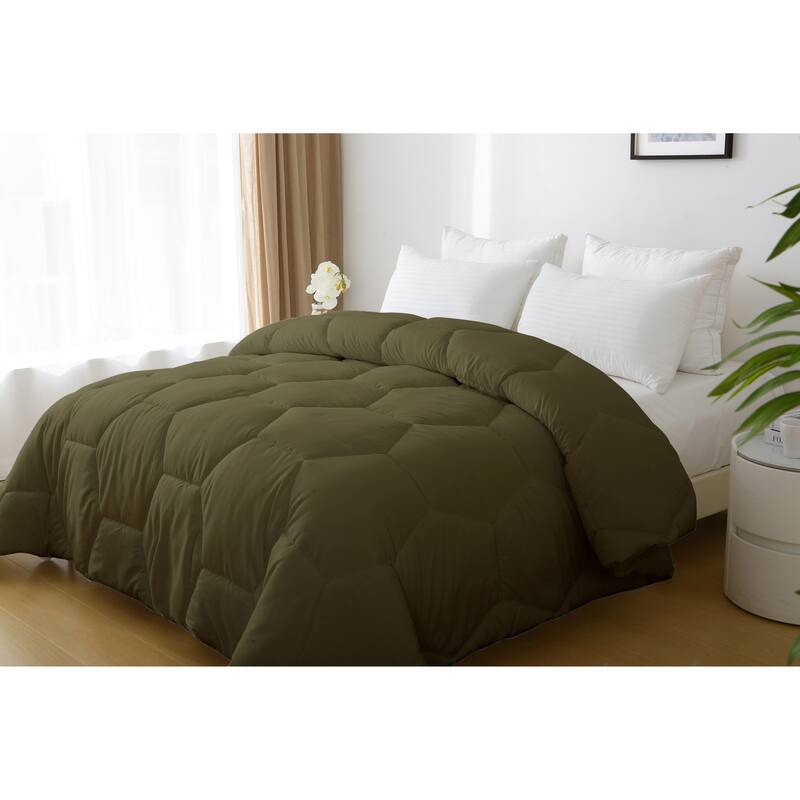 Better Style Home Oversized Microfiber Honeycomb Comforter Insert