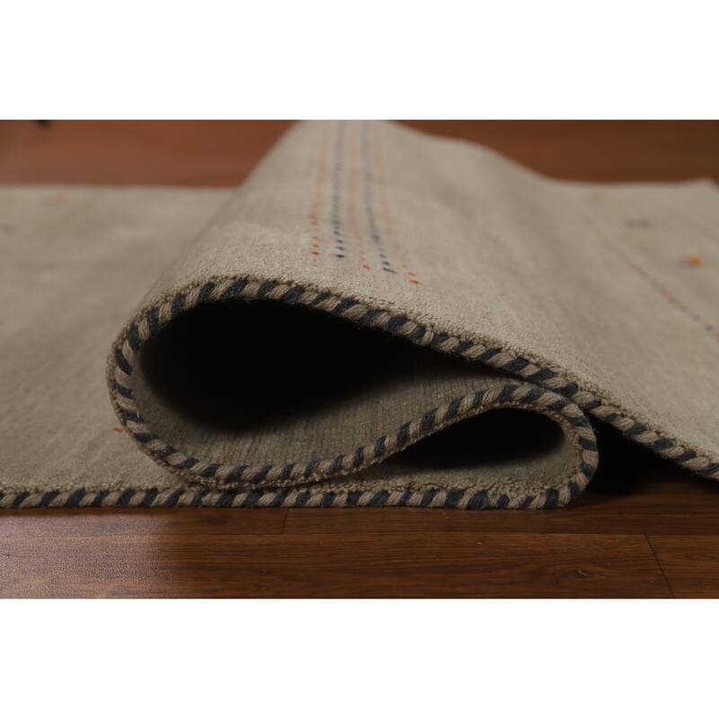 Hand Knotted Oriental 100% Wool Carpet Tribal Animal Pictorial Beige & Ivories Gabbeh Area Rug - 6' 6'' X 4' 8''