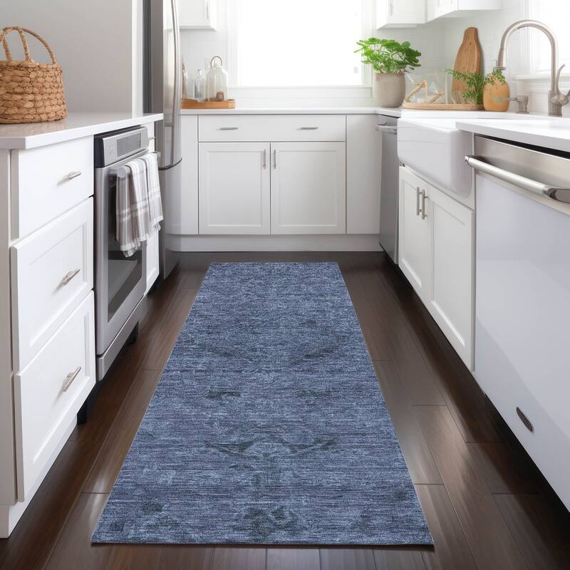 Machine Washable Indoor/ Outdoor Vintage Traditional Chantille Rug - Navy - 2'3" x 7'6"
