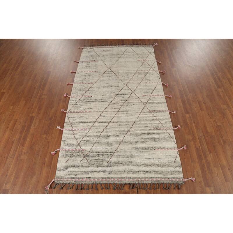 All-Over Ivory Moroccan Oriental Area Rug Hand-Knotted Wool Carpet - 4'9"x 8'9"