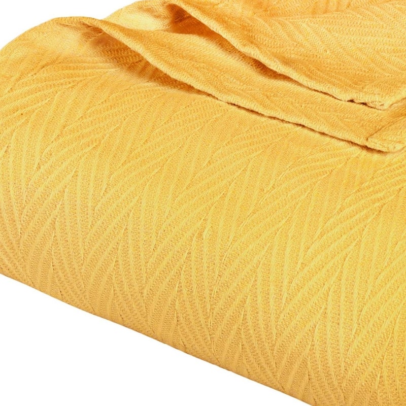 HomeRoots Queen Gold Cotton Woven Chevron Blanket