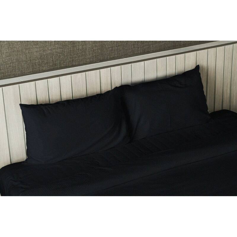 Deep Pocket 1800 Count Luxury Series 4-piece Bed Sheet Set - Black - King/California King
