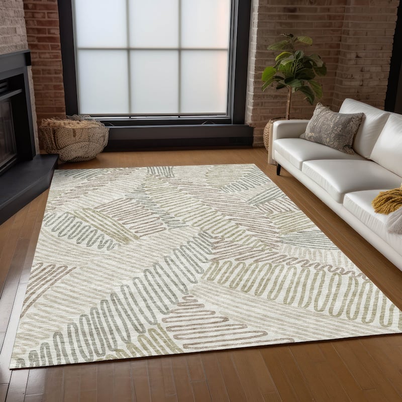 Machine Washable Indoor/ Outdoor Chantille Contemporary Squiggles Rug