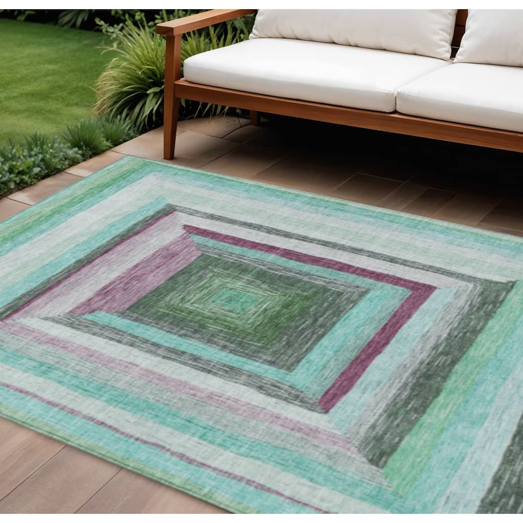 HomeRoots Geometric Transitional Rectangle Outdoor Rug