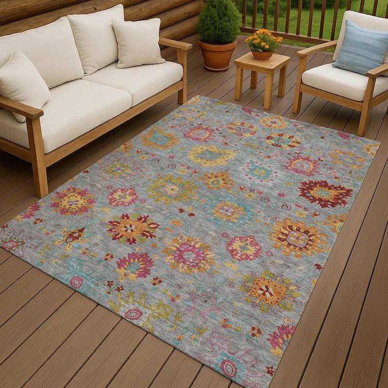 Machine Washable Indoor/ Outdoor Traditional Kashan Chantille Rug