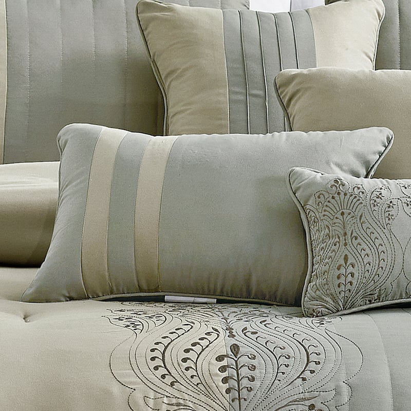 Kaleen Luxury 7 Piece Comforter