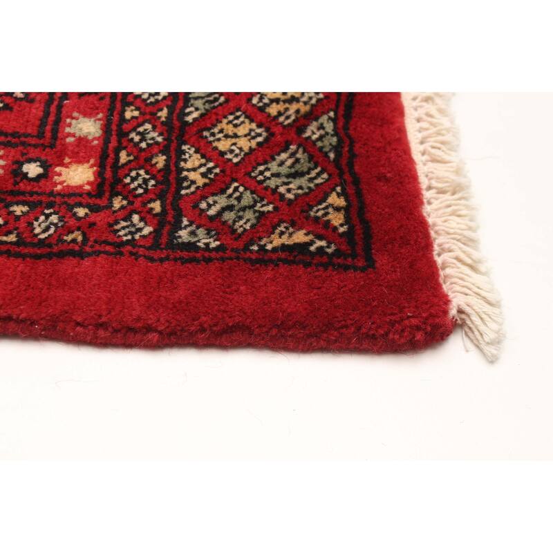 ECARPETGALLERY Hand-knotted Peshawar Bokhara Red Wool Rug - 4'2 x 6'3