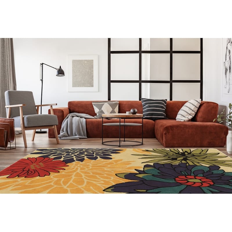 Hand-Tufted Trio Mums Rug Collection