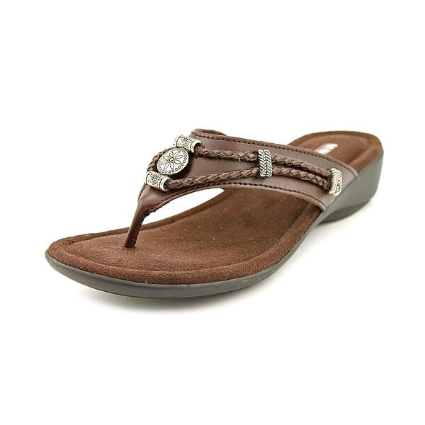 minnetonka silverthorne sandals