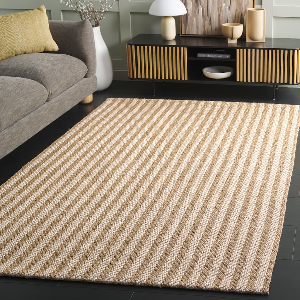 Sisal Flower Rug SAFAVIEH Natural Fiber Sarka Farmhouse Sisal Rug - 6' x 9' - Overstock ...
