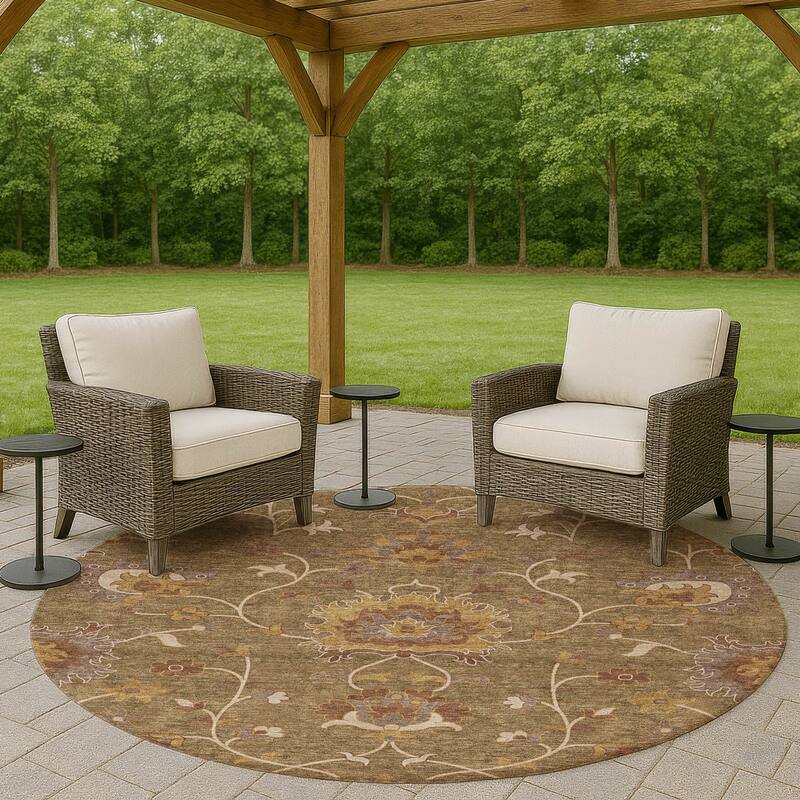 Machine Washable Indoor/ Outdoor Traditional Luna Chantille Rug - Brown - 8' x 8'