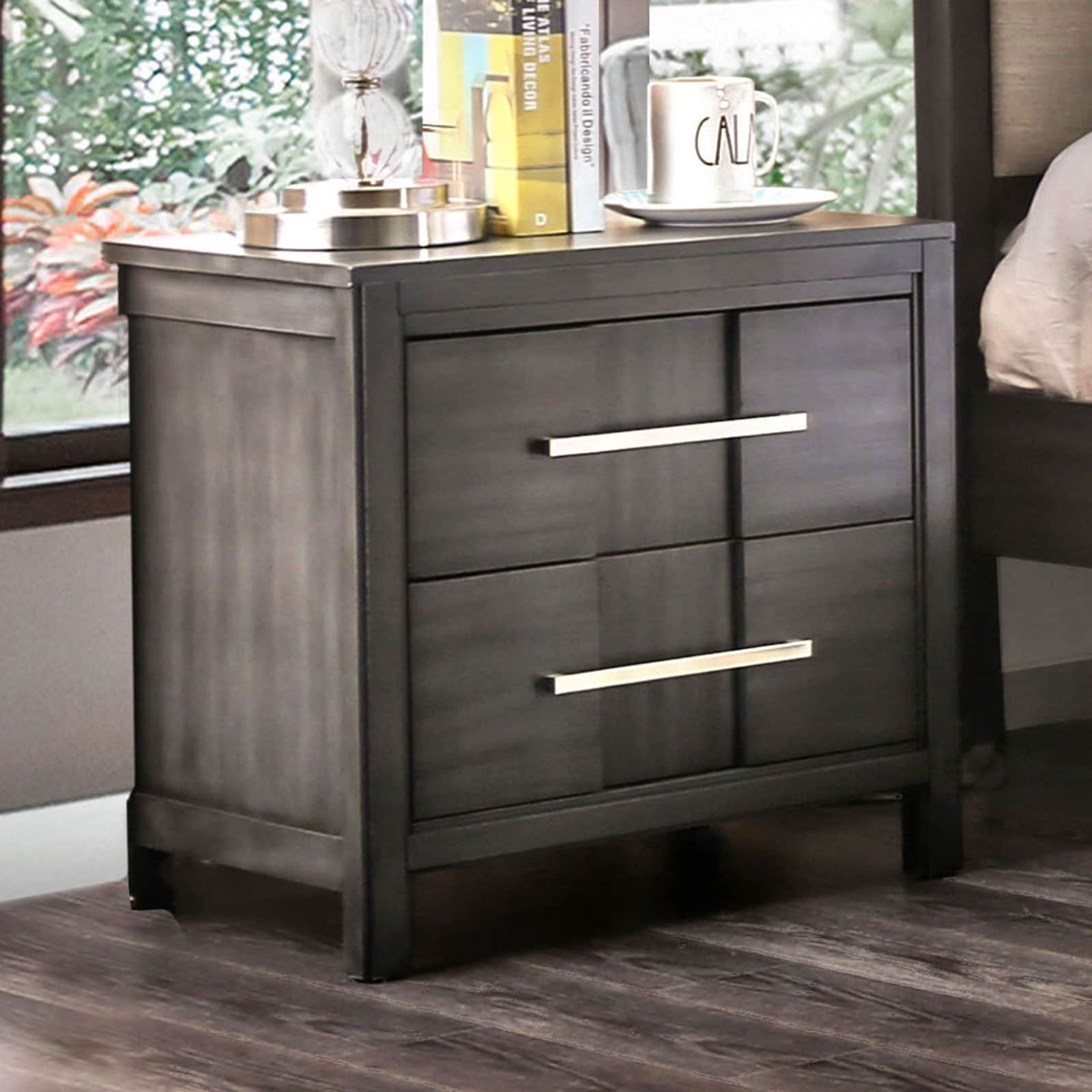 Wooden Nightstand with 2 Dovetail Drawers, Large Capacity Bedroom Storage Cabinet, Coffee Table with Nickel Bar Pull