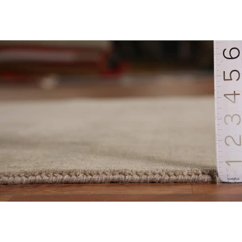 Hand Knotted Oriental 100% Wool Carpet Tribal Animal Pictorial Beige & Ivories Gabbeh Area Rug - 6' 6'' X 4' 8''