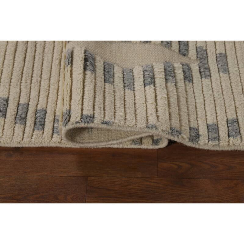 Striped Moroccan Indian Area Rug Handmade Wool Carpet - 5'1" x 8'1"