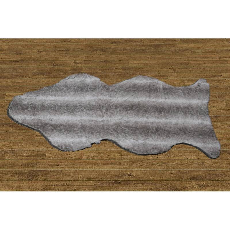 Serenta FauxFur Rug Sheepskin Shape Pelt Rug with Slip Stopping Pad - 30" x 47" - black wolf