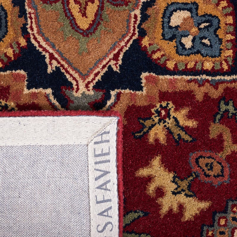 SAFAVIEH Handmade Heritage Carrol Traditional Oriental Wool Rug