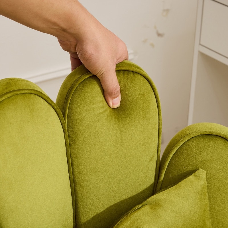 Scalloped Petal Velvet Accent Chair with Pillows
