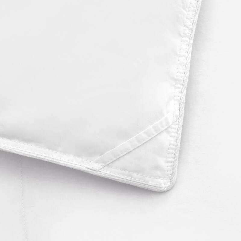 Lightweight Warmth Goose Down Comforter with 360TC Cover