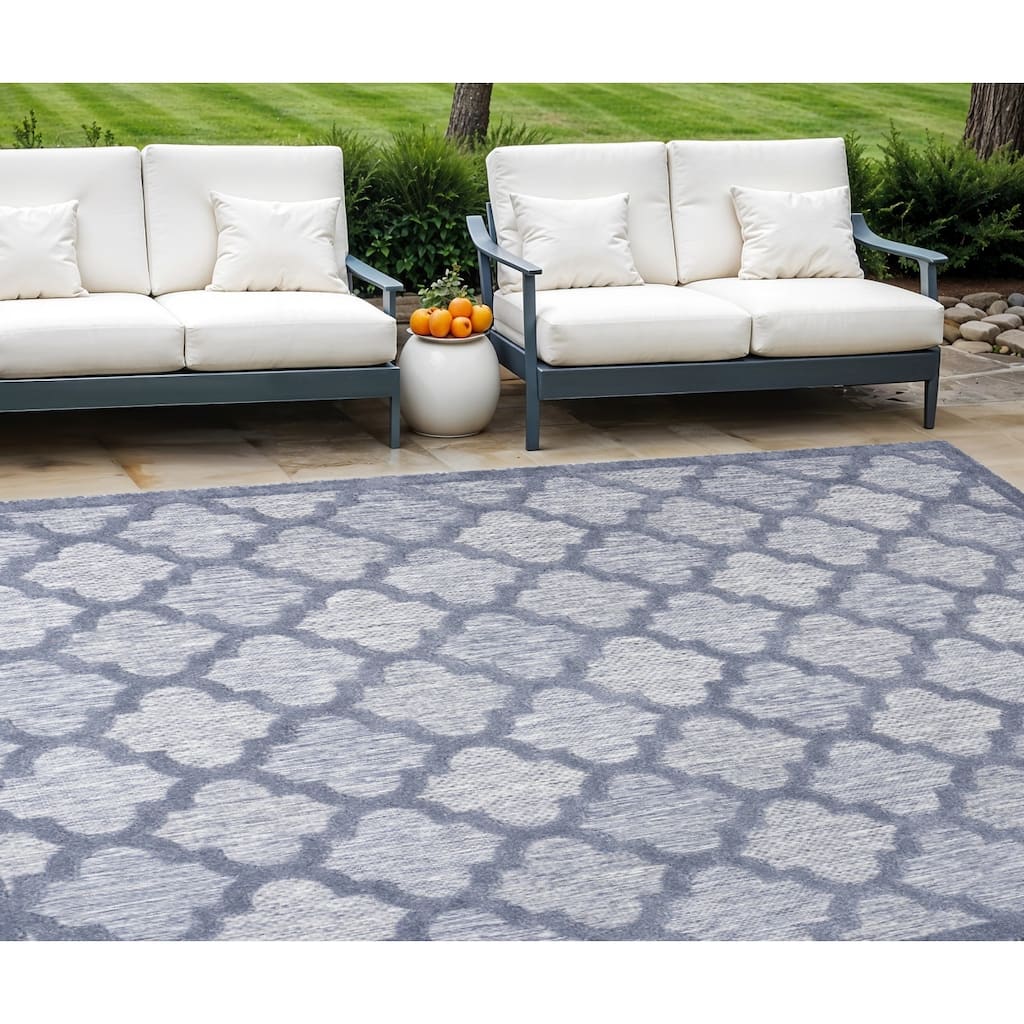 HomeRoots Contemporary Rectangle Outdoor Rug - 9' X 12'