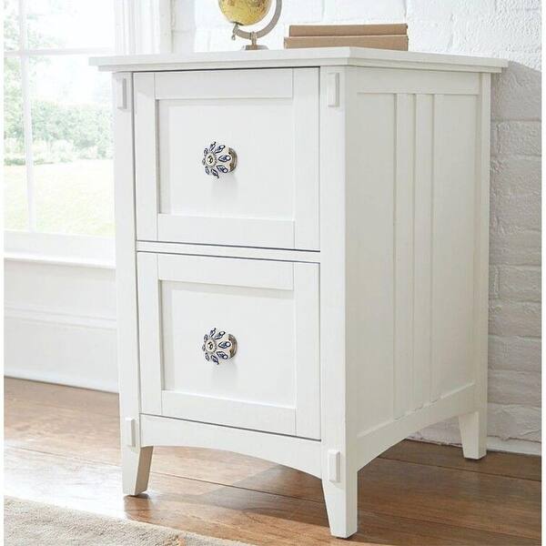 Mascot Hardware Cream & Blue Petal 1-1/2 in. Ceramic Cabinet Knobs - Bed  Bath & Beyond - 37842374
