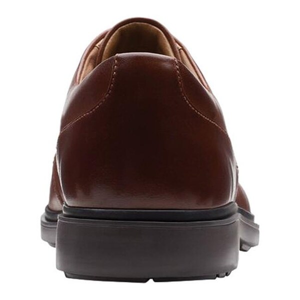 clark t9 cap toe oxford