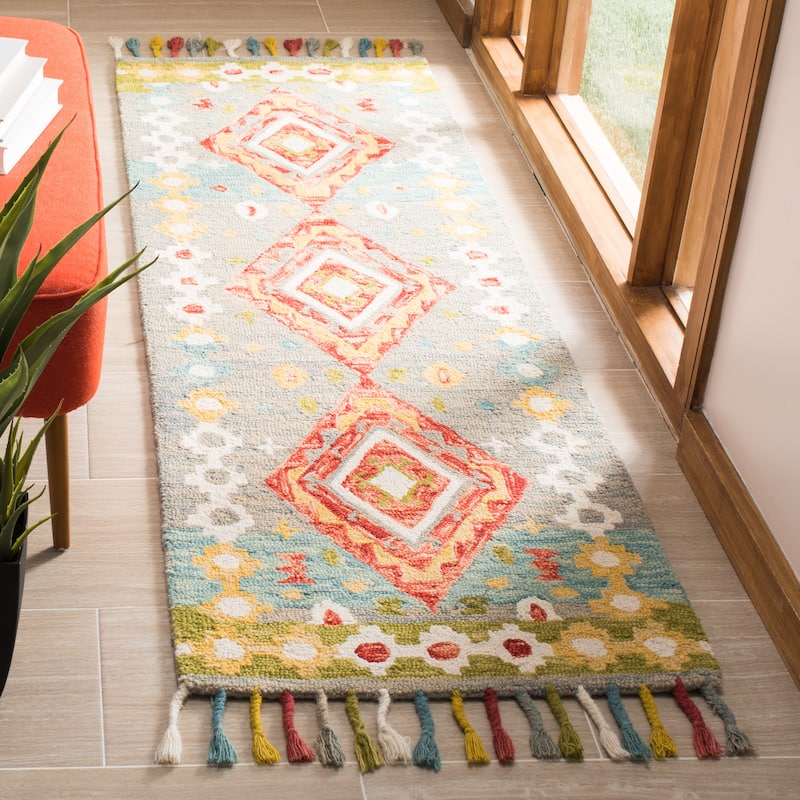 SAFAVIEH Handmade Aspen Impi & Eclectic Tribal Wool Rug - 2'3" x 7' Runner - Grey/Red