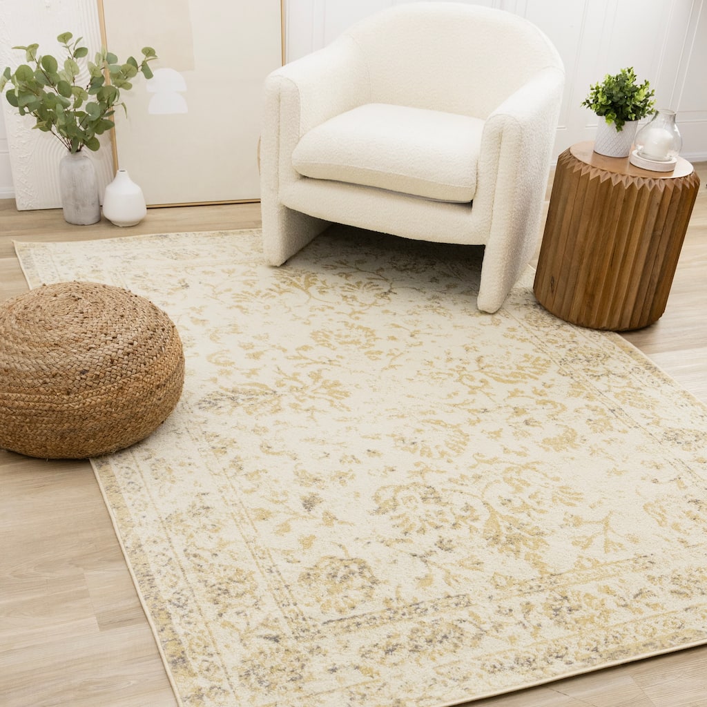 Ellis Collection - Subtle Traditional Elegant Beige Cream Area Rug