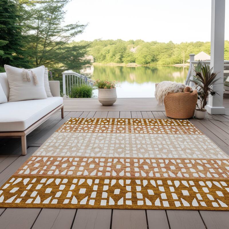 Machine Washable Indoor/ Outdoor Stripe Geo Chantille Rug