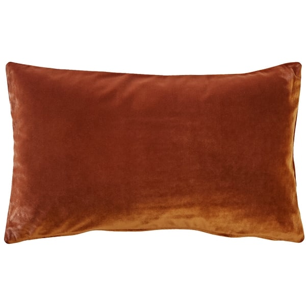 https://ak1.ostkcdn.com/images/products/is/images/direct/4c8cebbe41ccd53445ebe2f80c33eb739fefdb35/Pillow-Decor-Castello-Soft-Velvet-Throw-Pillows-%283-Sizes%2C-18-Colors%29.jpg?impolicy=medium