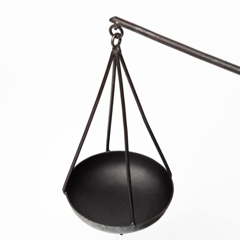 Ellis 10L x 4W Black Metal Vintage Inspired Weighing Scale - 10.0L x 4.0W x 13.0H