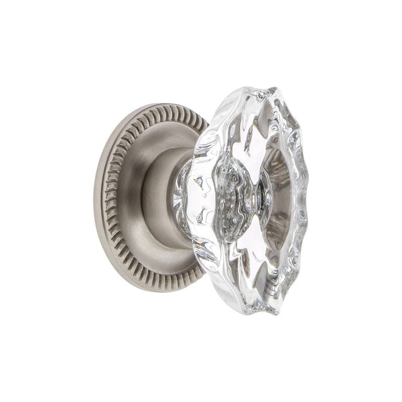 Grandeur BIAR-CRYS-KNOB-NEWP Biarritz 1-3/4" Crystal Fluted Vintage - Satin Nickel