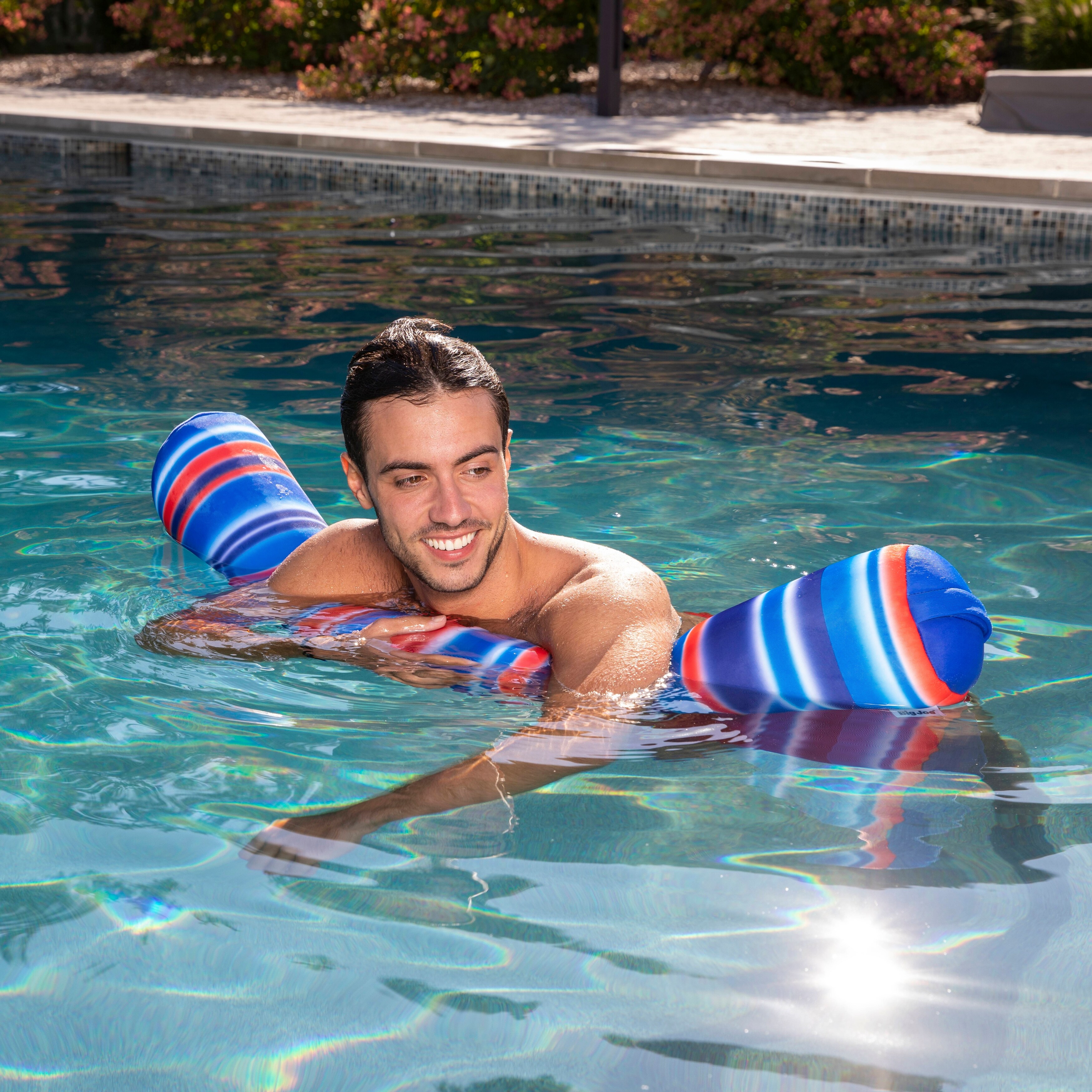 Mesh pool noodle top