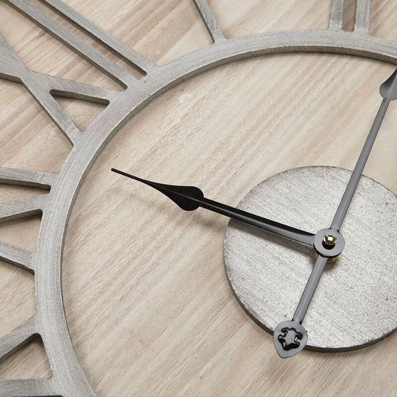 24" Round Wall Clock