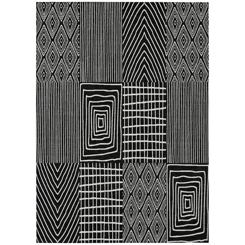 Machine Washable Indoor/ Outdoor Geo Patchwork Chantille Rug