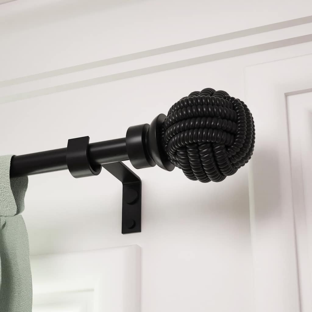 Watie Adjustable Black Single Curtain Rod with Final Set for Window