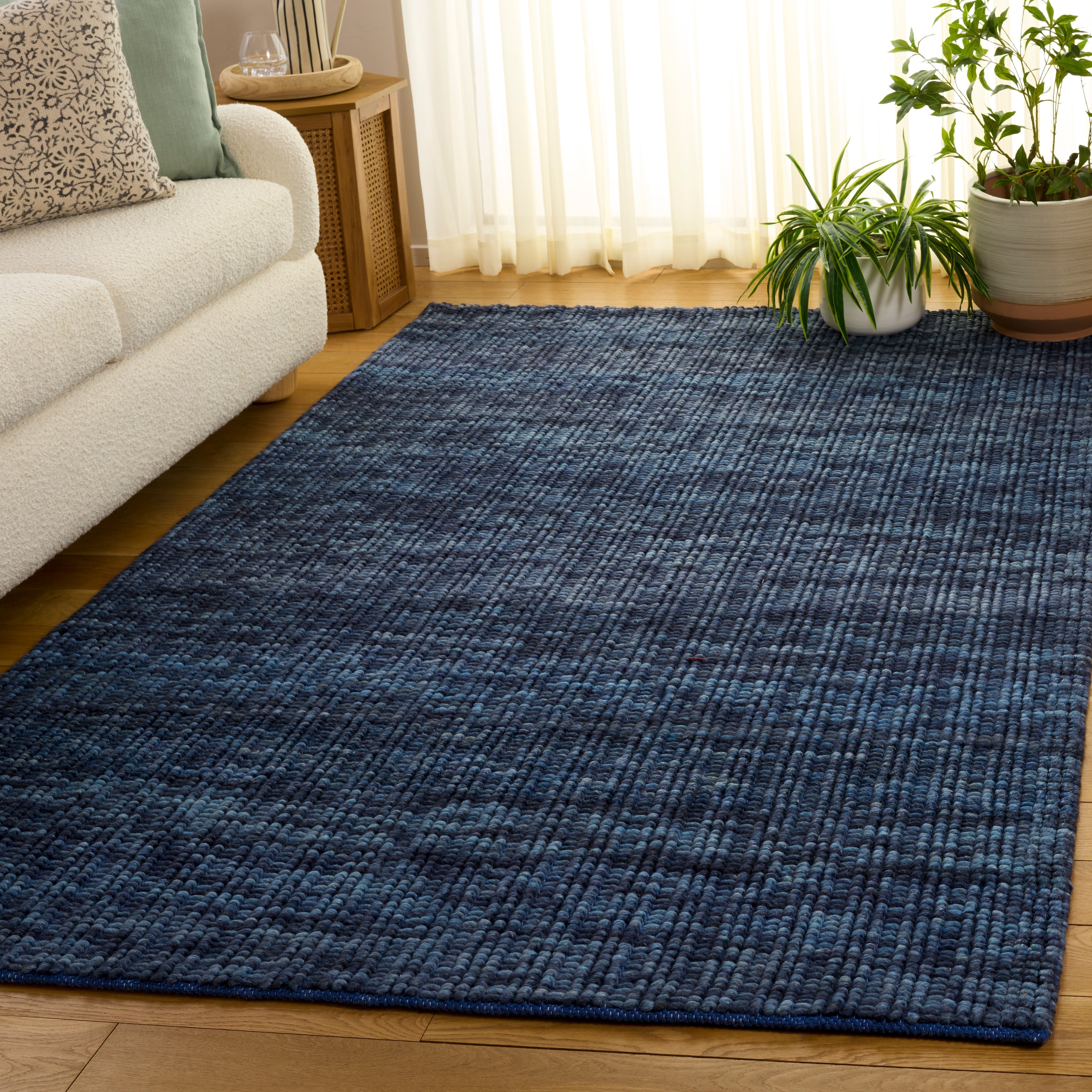 SAFAVIEH Handmade Natural Fiber Couture Mattie Wool Rug