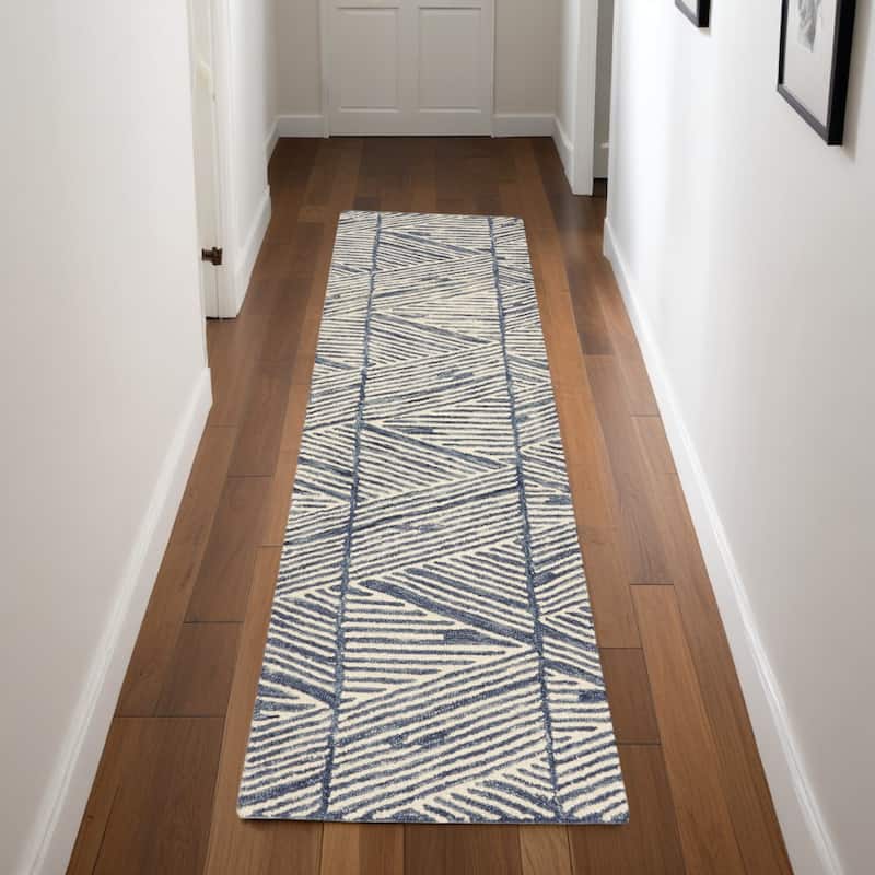 Cimak Power Loomed Abstract Modern Soft Area Rug By HomeRoots - 90' X '27' X '0.5 - 90' X '27' X '0.5 - Cream/Onyx - Runner