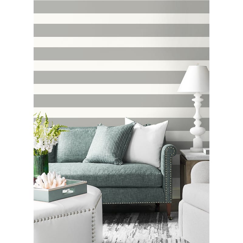 Luxe Haven Designer Stripe Peel and Stick Wallpaper