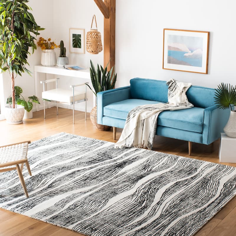 SAFAVIEH Handmade Metro Annarosa Modern Abstract Wool Rug - 8' x 10' - Ivory/Black - Rectangle