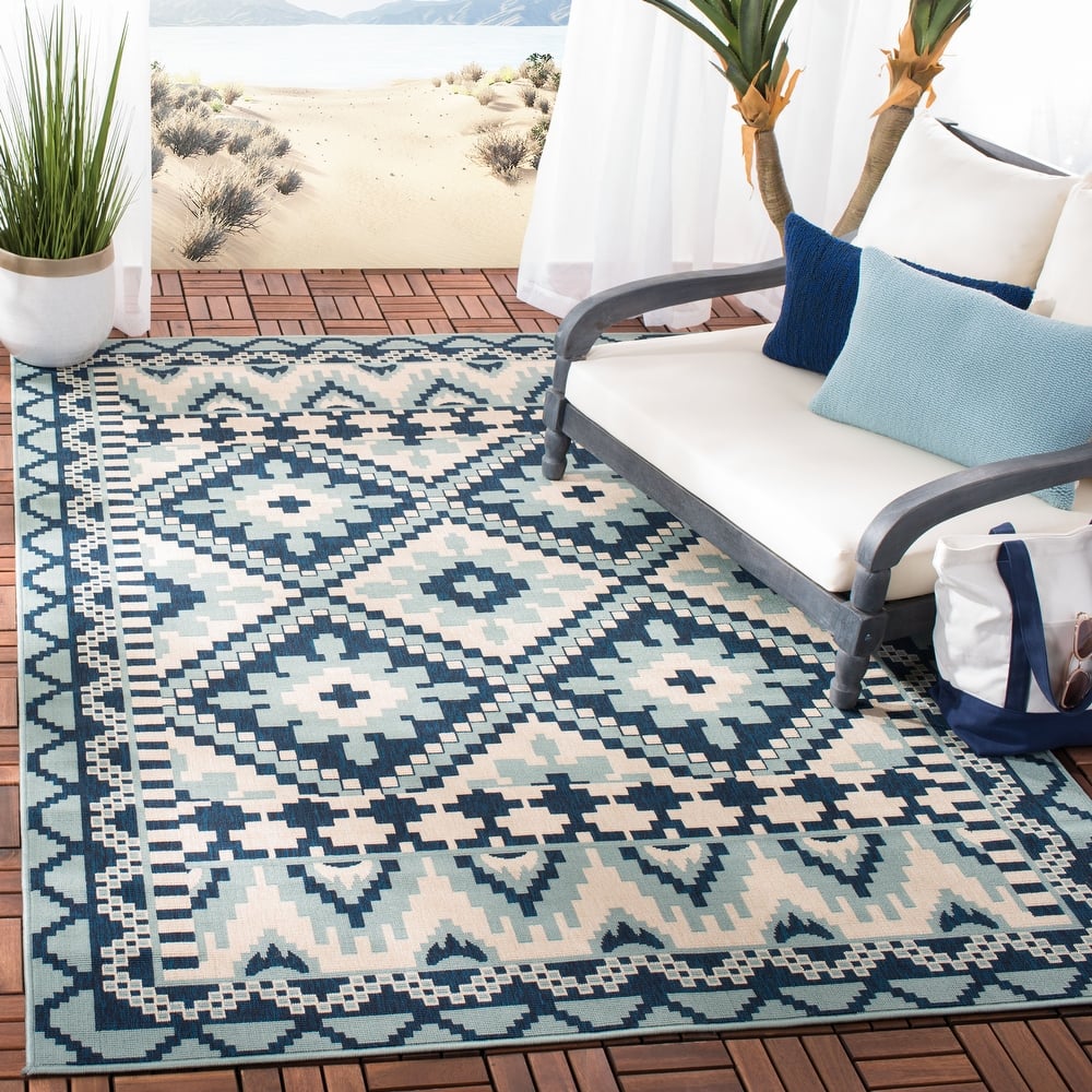SAFAVIEH Veranda Bukuroshe Indoor/ Outdoor Waterproof Patio Backyard Rug