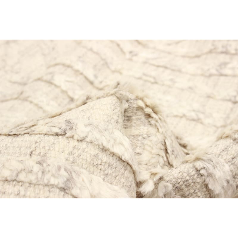 Tangier Ivory Rug 4'10" x 7'11" - 4'10 x 7'11