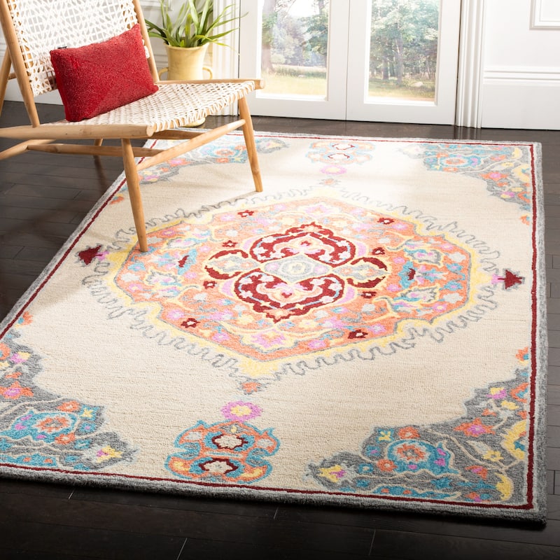 SAFAVIEH Handmade Micro-Loop Noeleen Wool Rug - 4' x 6' - Beige/Orange