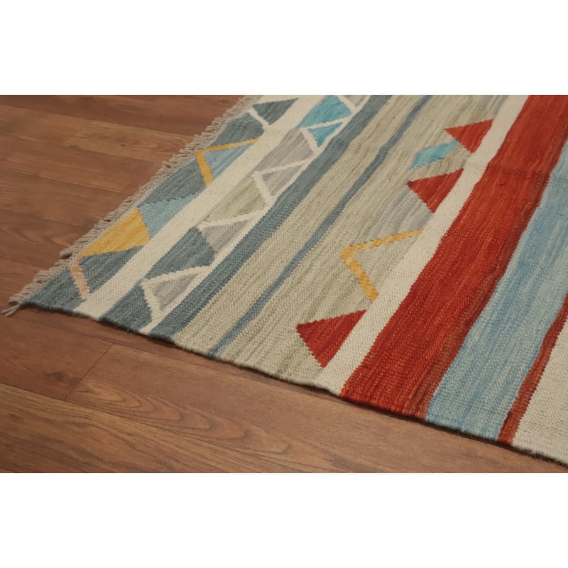 Hand Woven Southwestern Wool Multi-Colored Geometric Area Rug - 7' 11'' X 4' 9''